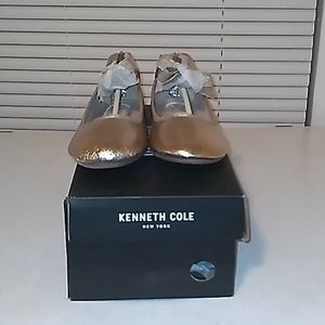 Kenneth Cole girl shoes size 2